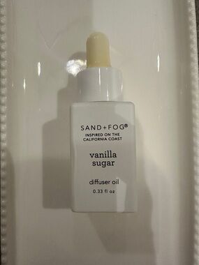 SAND + FOG Vanilla Sugar Diffuser Oil - White